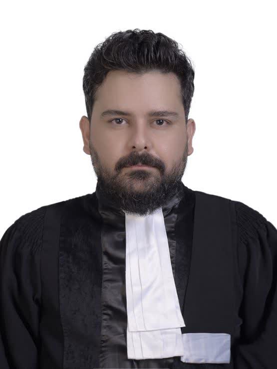 عکس وکیل میثم طاهری