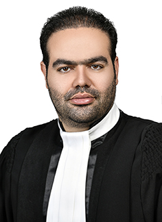 عکس وکیل فرهاد مرادی