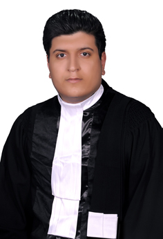 عکس وکیل حسن حکمتی تبار