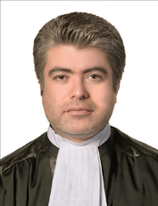 عکس وکیل میلاد پیر نظری