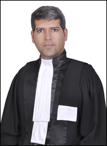 عکس وکیل قاسم صباحی فر