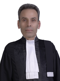 عکس وکیل جعفر علی خانی