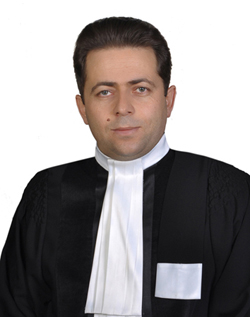 عکس وکیل مرتضی کریمی