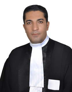 عکس وکیل فرشاد حاتمی کیا