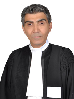 عکس وکیل حسن آقائی
