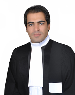 عکس وکیل یونس قاضی خانی