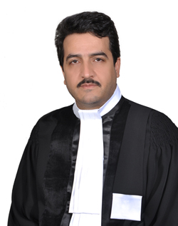 عکس وکیل جعفر فرجی