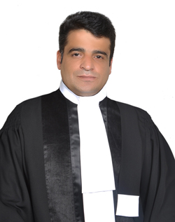 عکس وکیل احمد اسدی