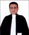 عکس وکیل ارسلان رستمی