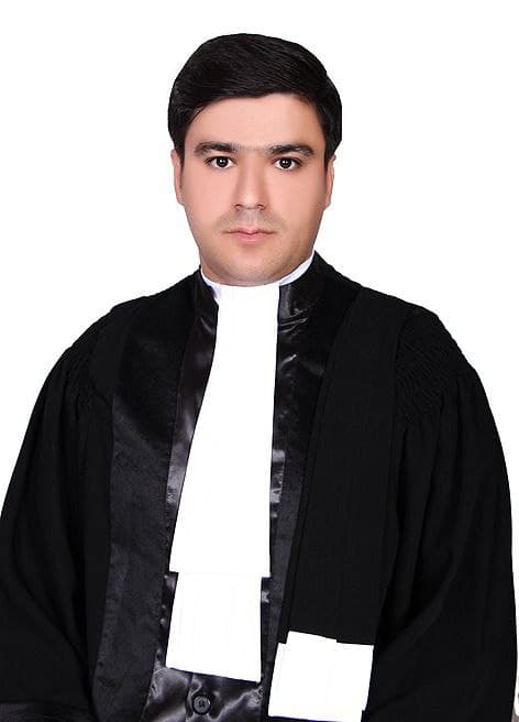 عکس وکیل حبیب الله برزگر