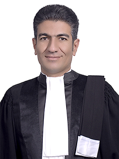 عکس وکیل هادی پیرزادی