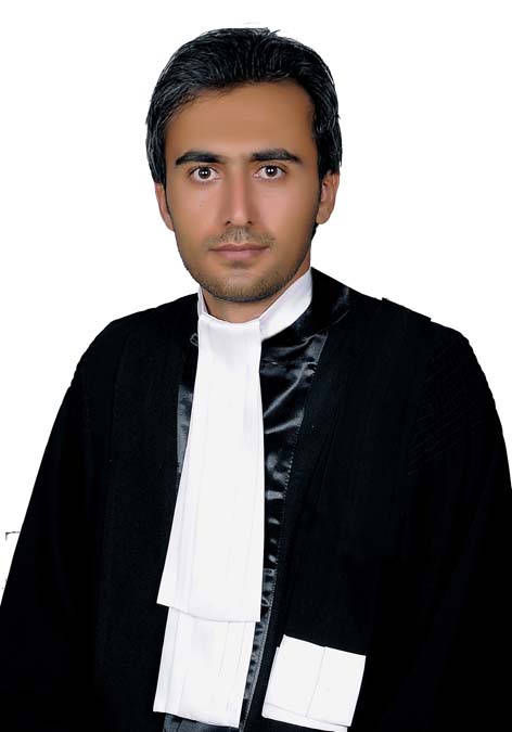 عکس وکیل احسان گنجی نیا