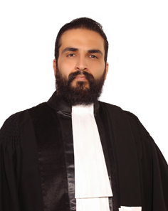عکس وکیل محمدحسین شیخ بابایی