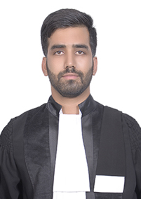 عکس وکیل حسن دکامئی