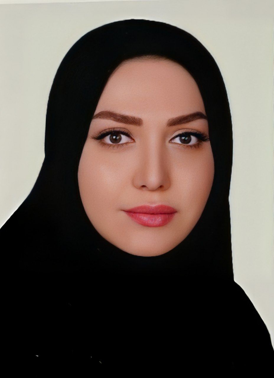 عکس کارآموز شیوا عظیمی تیمور